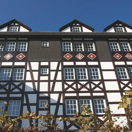 Otel Felsenkeller