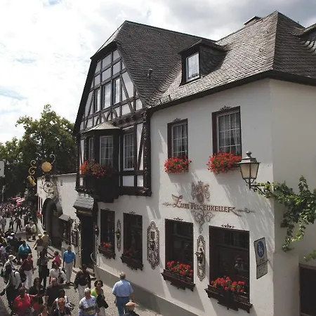 Felsenkeller 3*