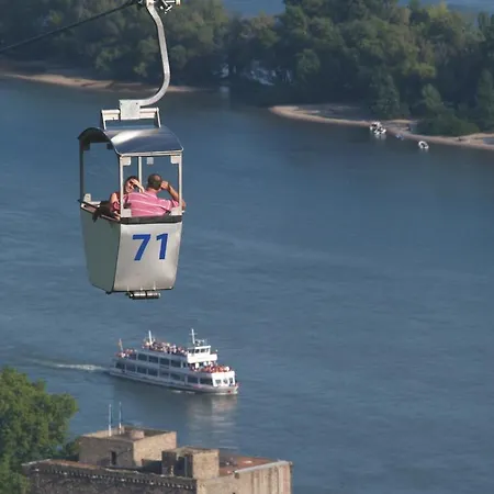 Felsenkeller Hotel 3*