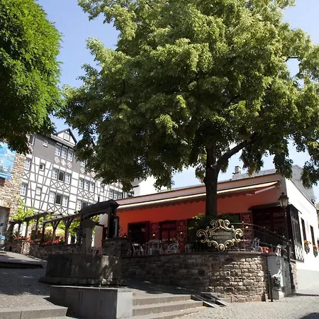 Otel Felsenkeller