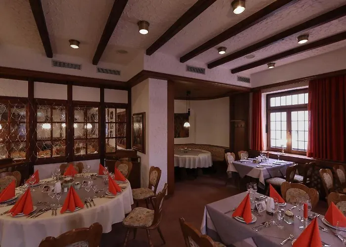 Hotel Felsenkeller 3*