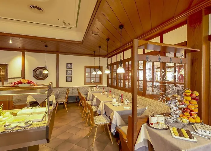 Felsenkeller Hotel 3*