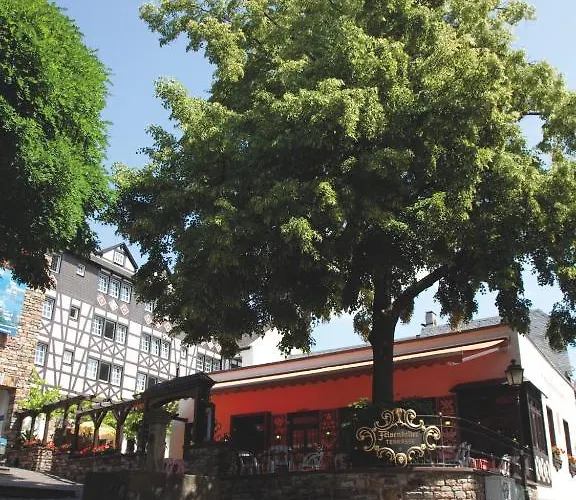 Felsenkeller Hotel 3*